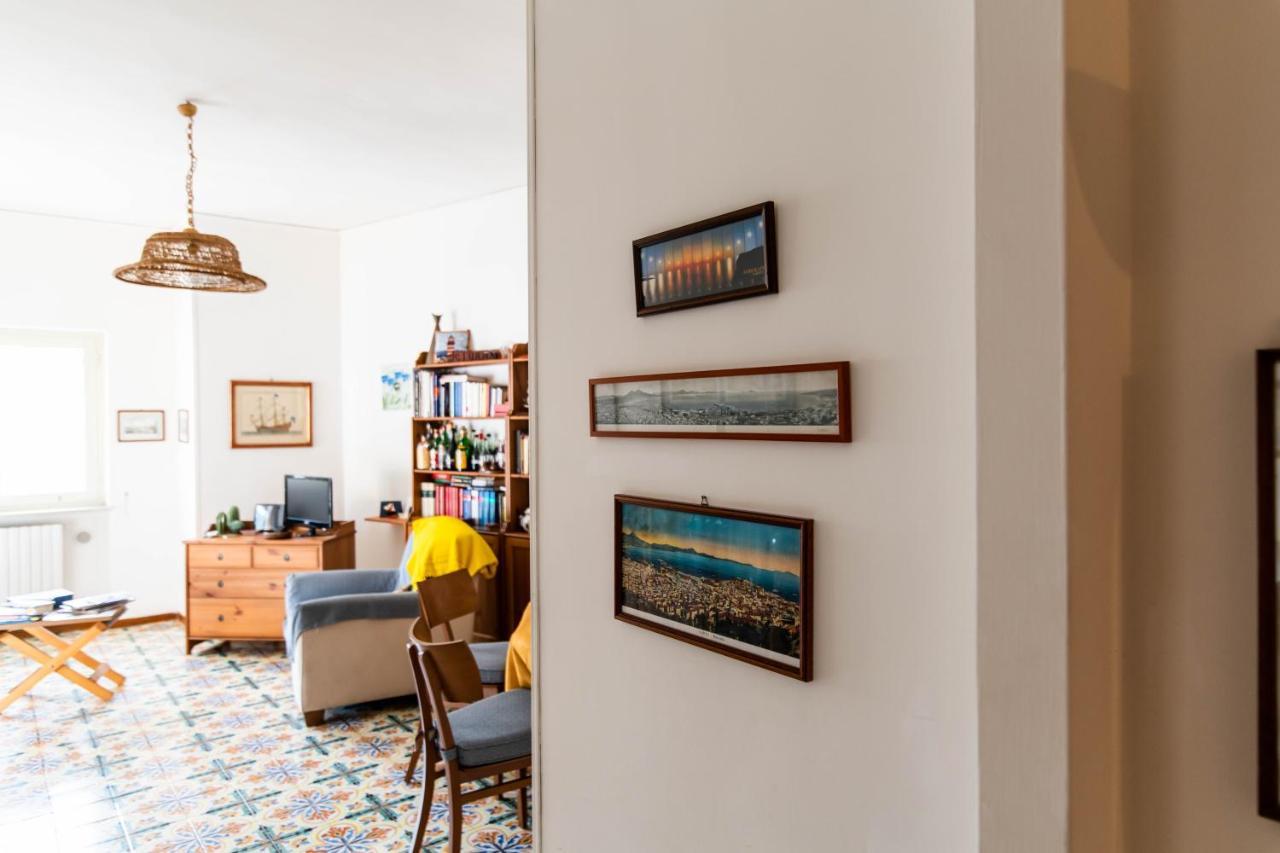 Virginia's Guest House Sorrente Extérieur photo