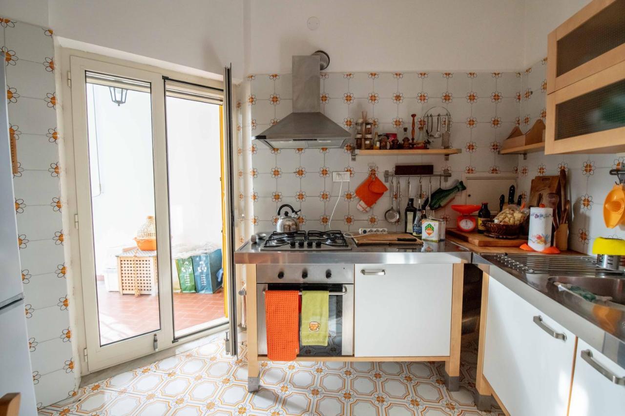 Virginia's Guest House Sorrente Extérieur photo